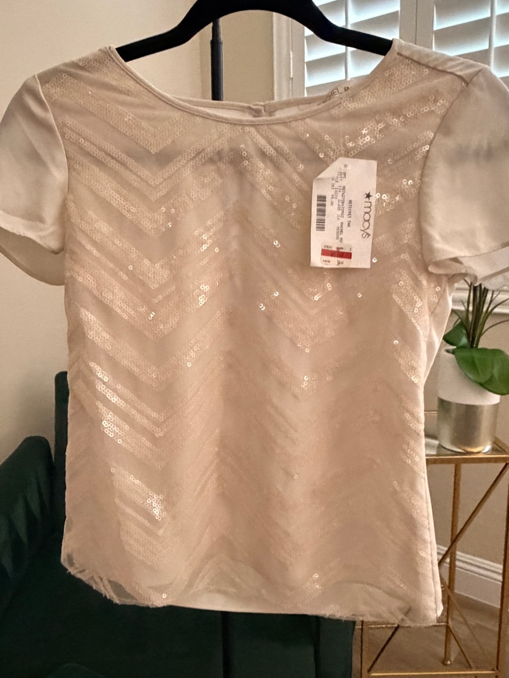New Macy's Ivory Sequin Chevron Short-Sleeve Blouse size Xs